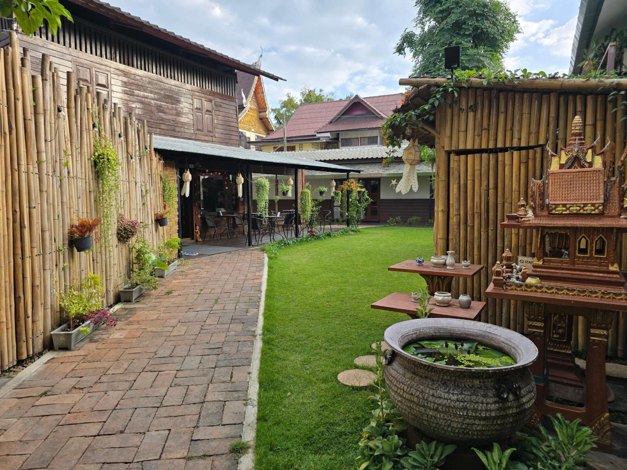 The Old City Rooms Chiang Mai Ngoại thất bức ảnh